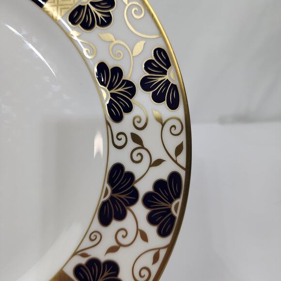 1999 Royal Worcester LILLE Bone China 9" Luncheon Plate w Blue Gold Flowers NWOT - Picture 2 of 4